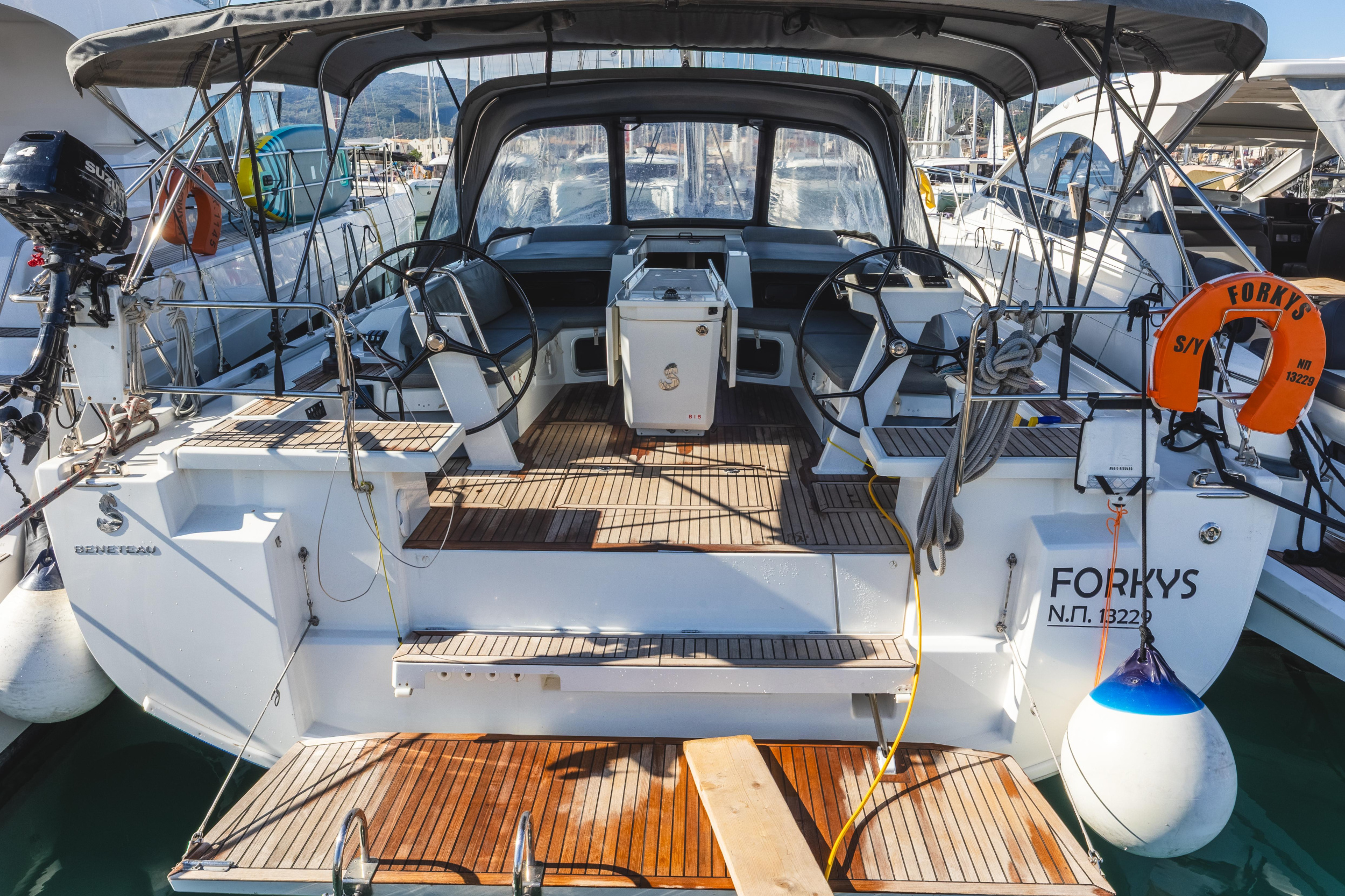 Oceanis 51.1 - 5 + 1 cab. — photo 3