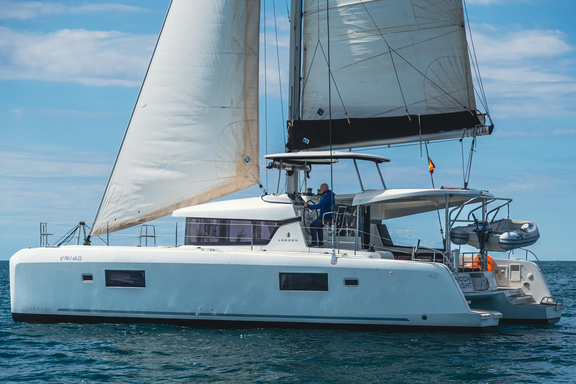 Lagoon 42 - 4 cab. — photo 1