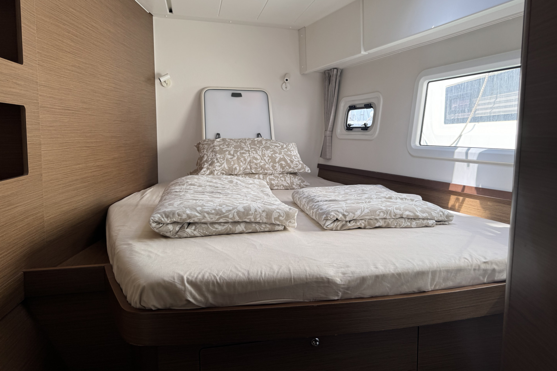 Lagoon 42 - 4 cab. — photo 23