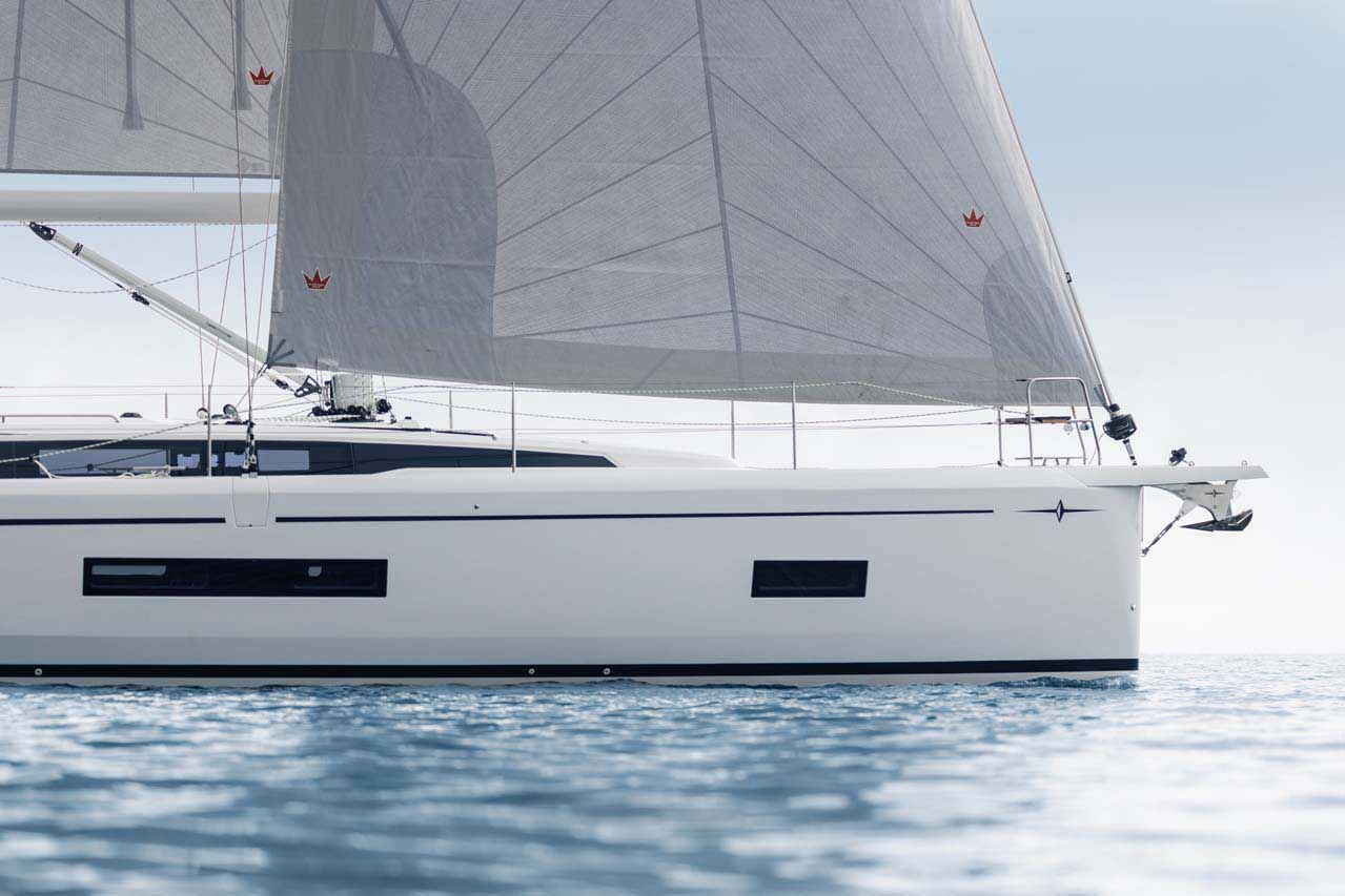 Bavaria C46 - 4 cab. — photo 4