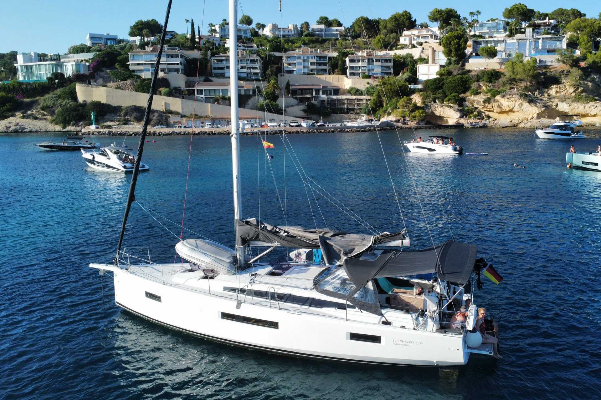 Sun Odyssey 410 - 3 cab. — photo 3