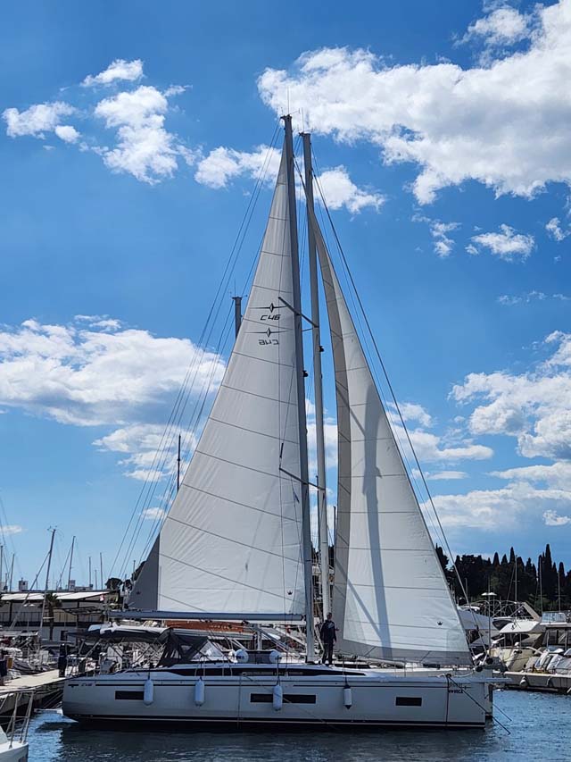 Bavaria C46 - 4 cab. — photo 4