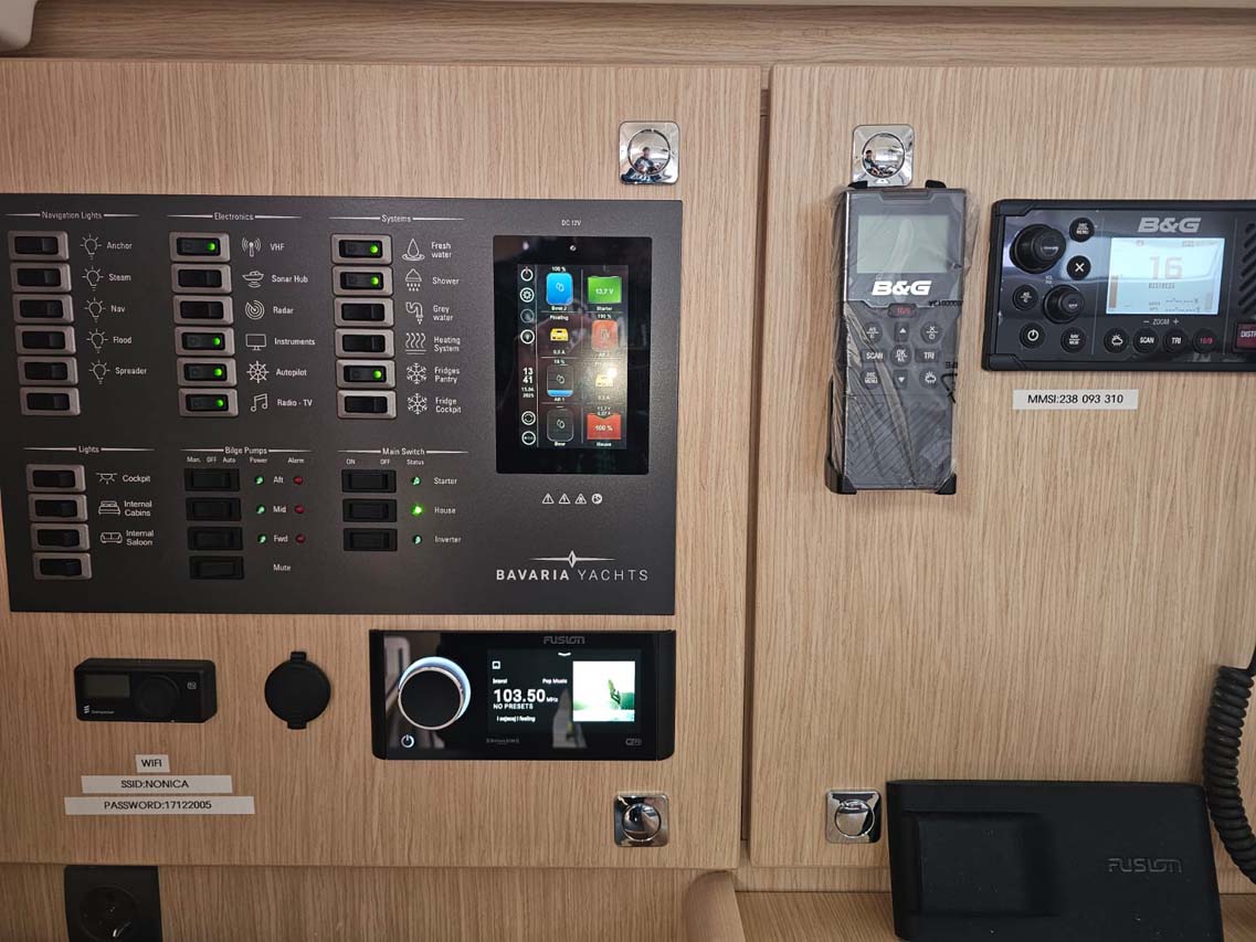 Bavaria C46 - 4 cab. — photo 13