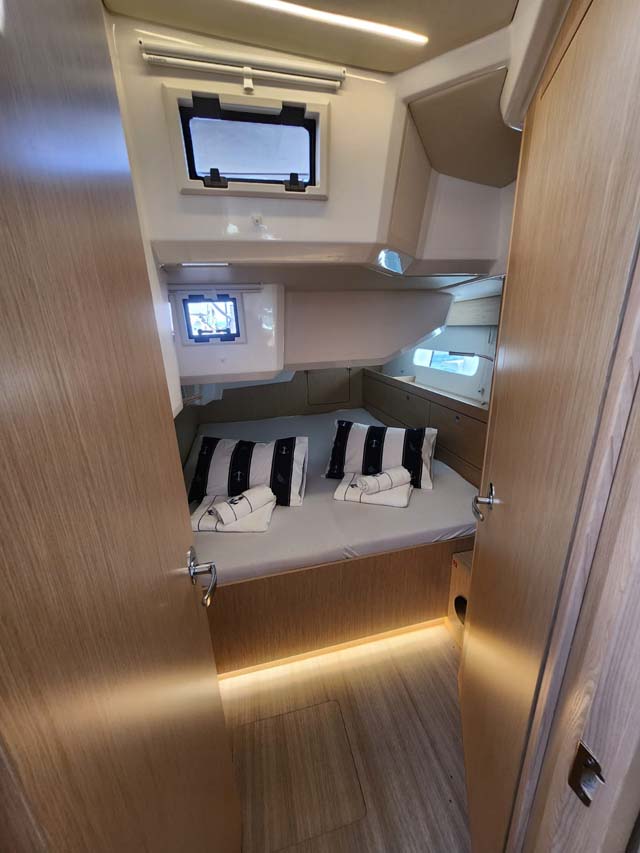 Bavaria C46 - 4 cab. — photo 20