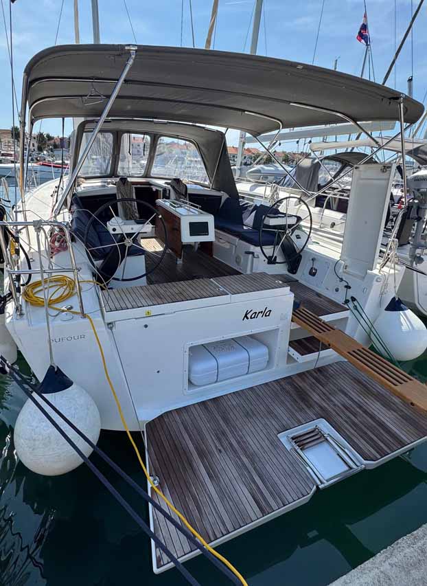 Dufour 430 — photo 4