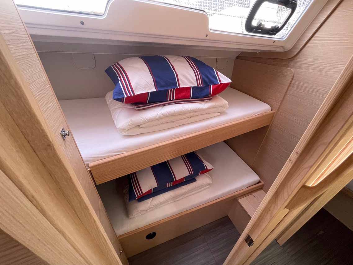 Dufour 430 — photo 17