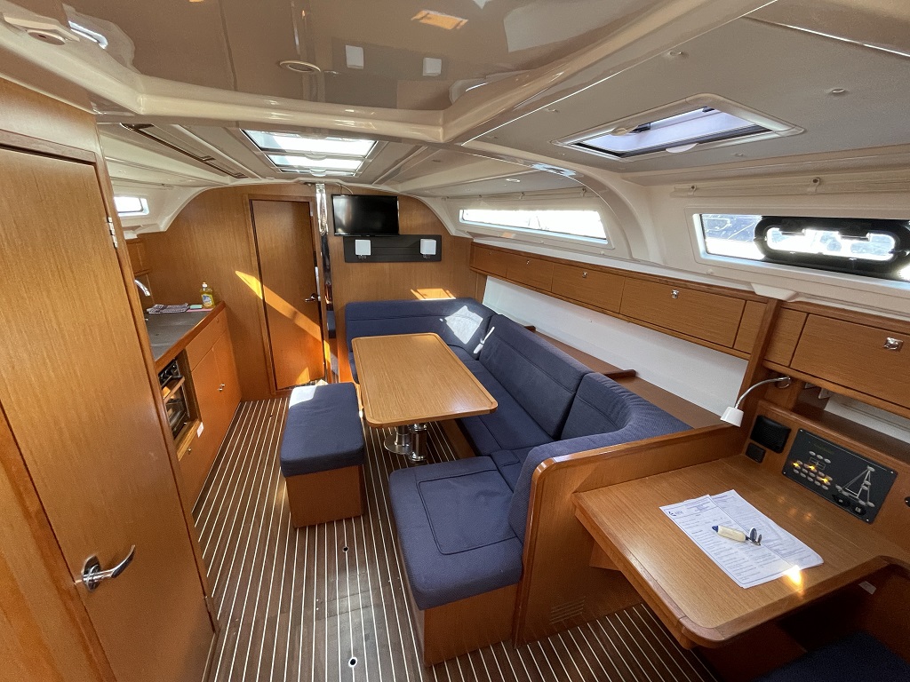 Bavaria Cruiser 41 - 3 cab. — photo 9
