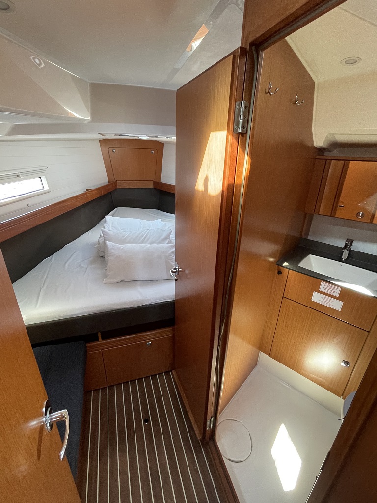 Bavaria Cruiser 41 - 3 cab. — photo 13