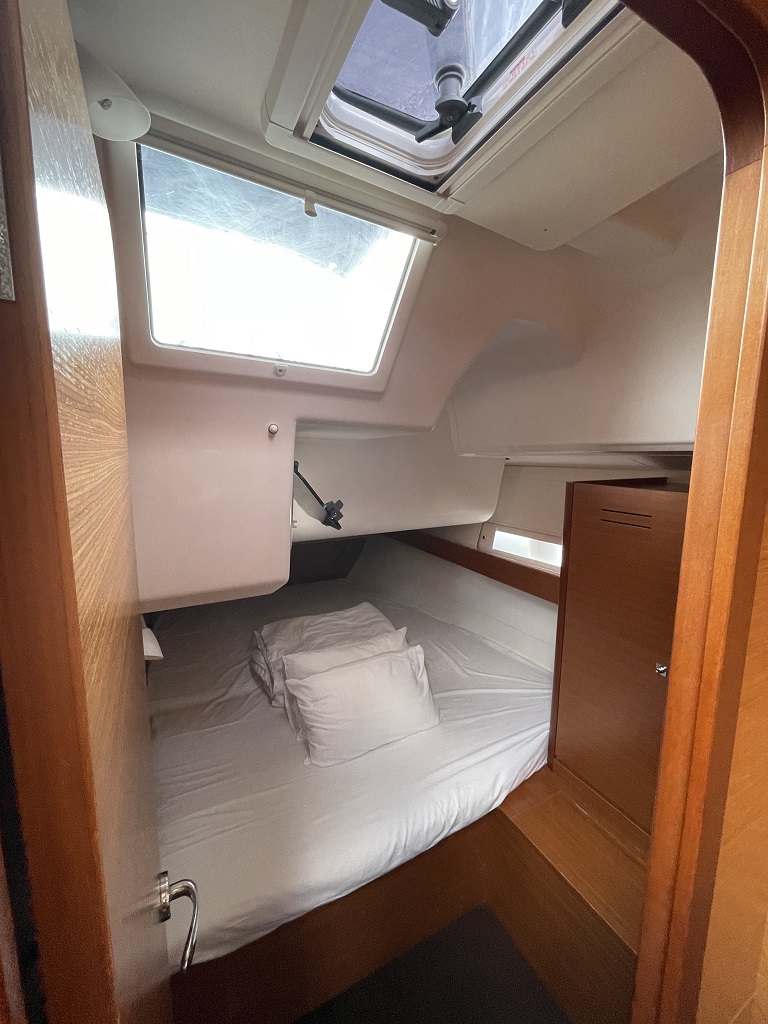 Dufour 460 GL — photo 11