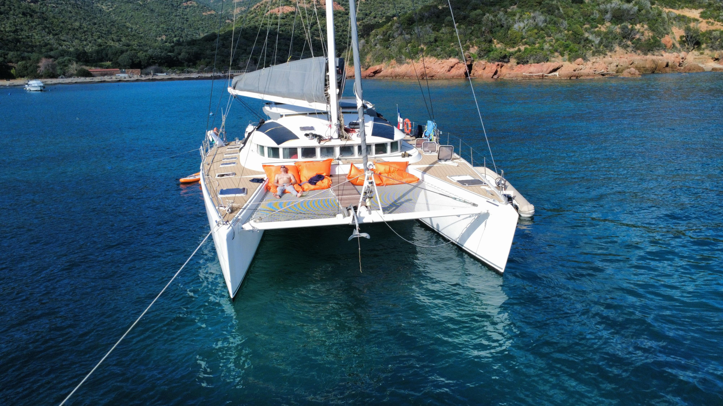 Lagoon 570 — photo 4