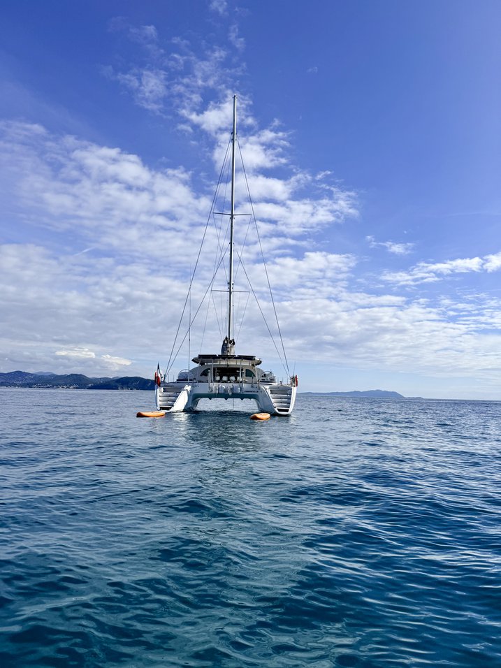 Lagoon 570 — photo 7