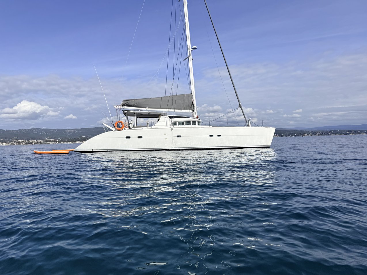 Lagoon 570 — photo 8