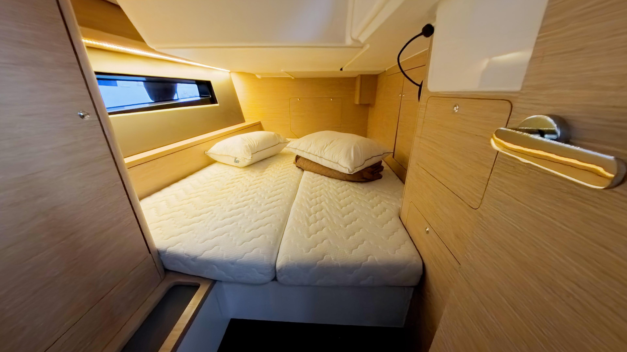 Dufour 44 - 3 cab. — photo 14