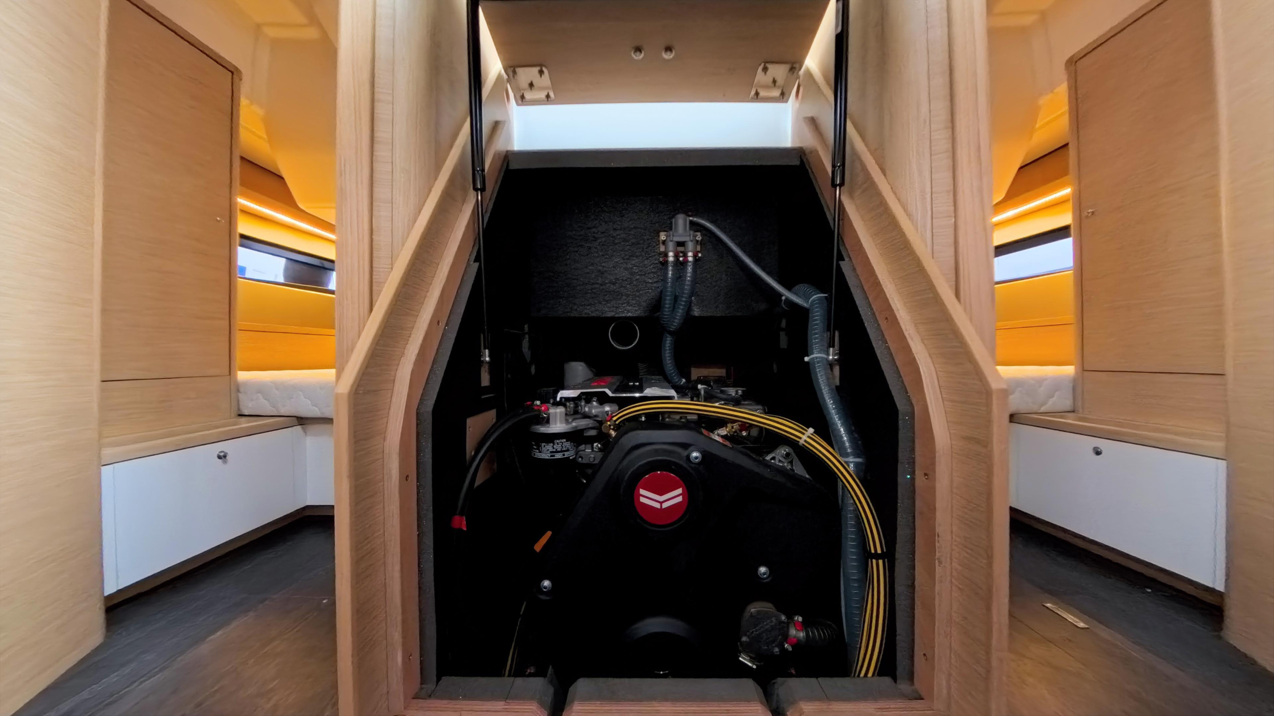 Dufour 44 - 3 cab. — photo 17