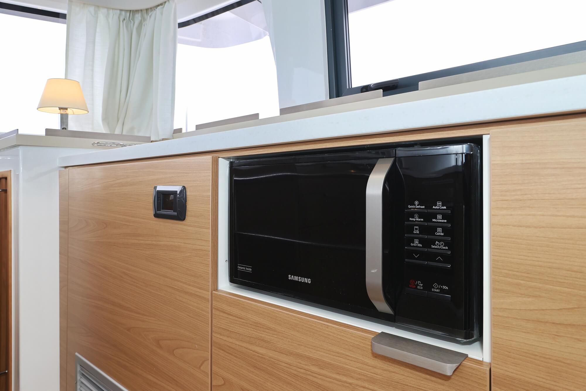 Bali 4.6 - 5 + 2 cab. — photo 24