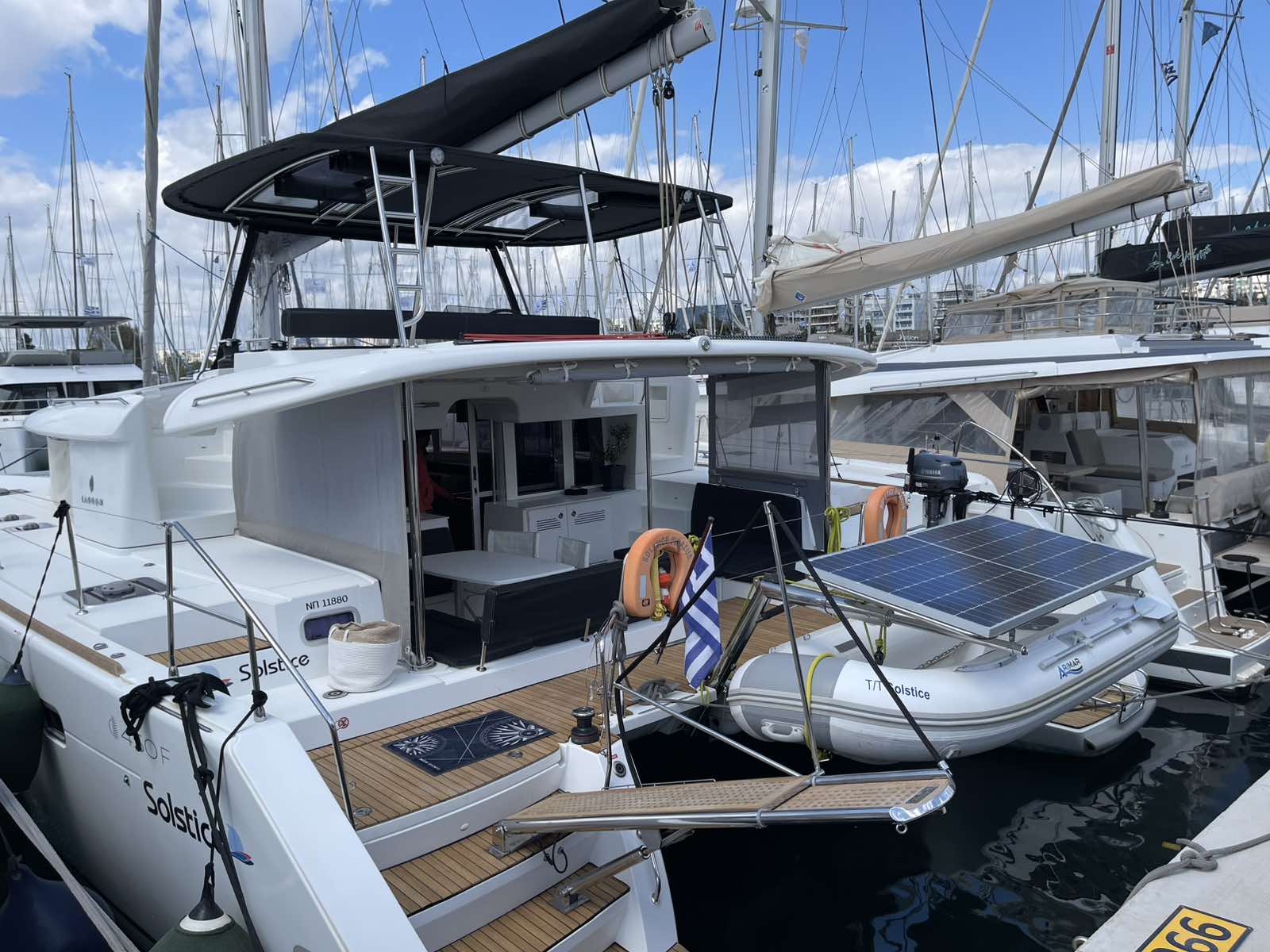 Lagoon 450 F - 4 + 2 cab. — photo 6