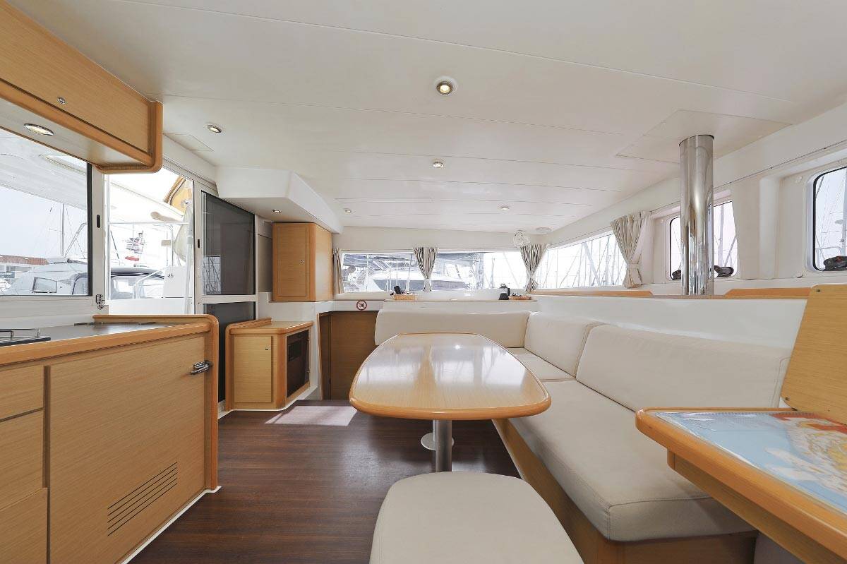 Lagoon 400 - 4 + 2 cab. — photo 9