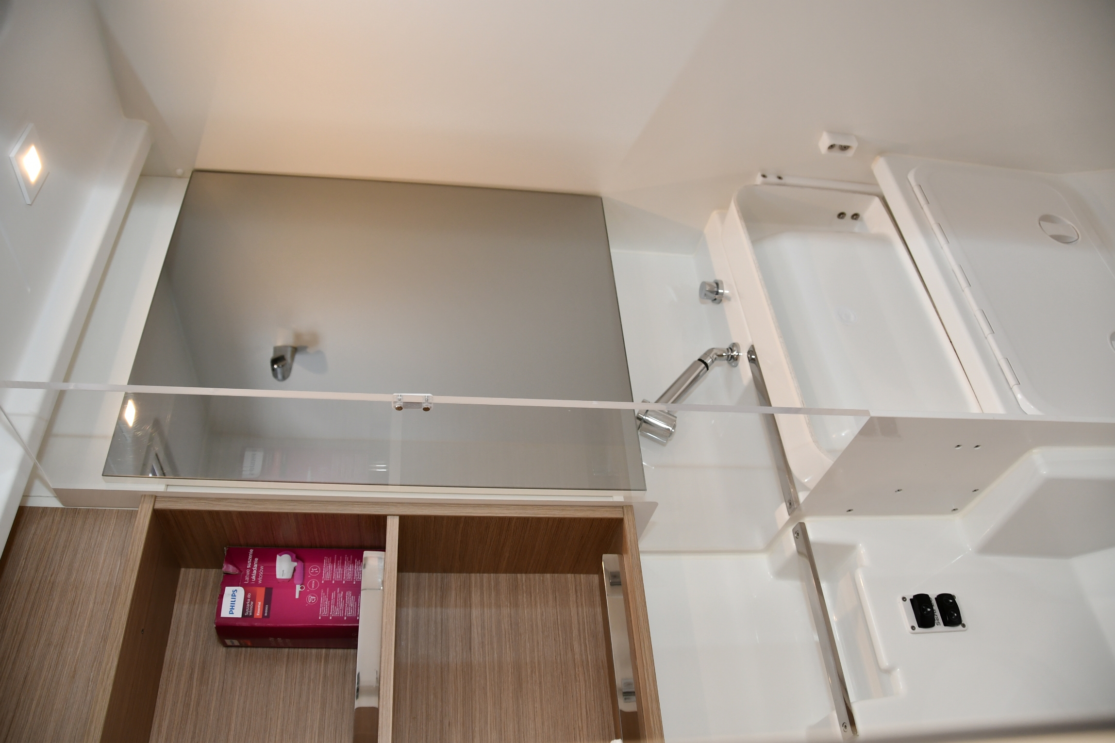 Lagoon 43 - 4 + 2 cab. — photo 17