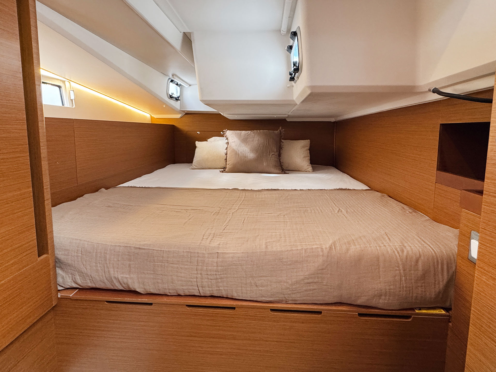 Sun Odyssey 490 - 5 + 1 cab. — photo 13