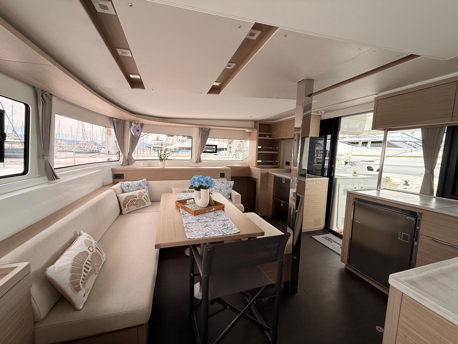 Lagoon 46 - 4 + 2 cab. — photo 13