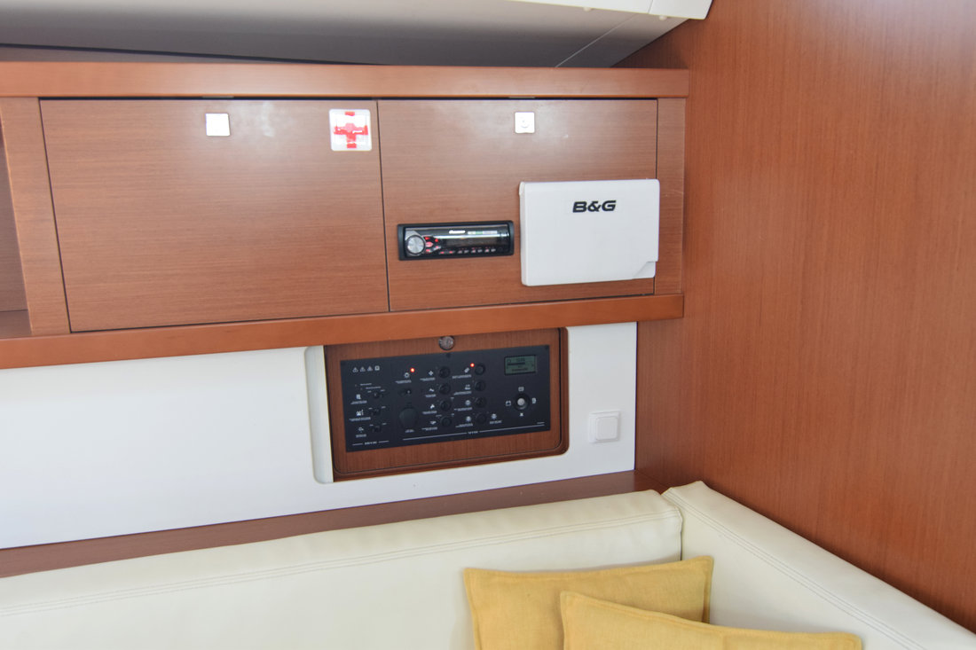 Oceanis 41 — photo 8
