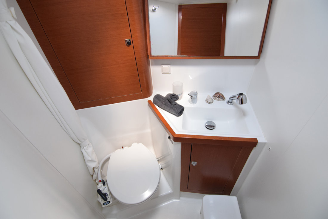 Oceanis 41 — photo 12