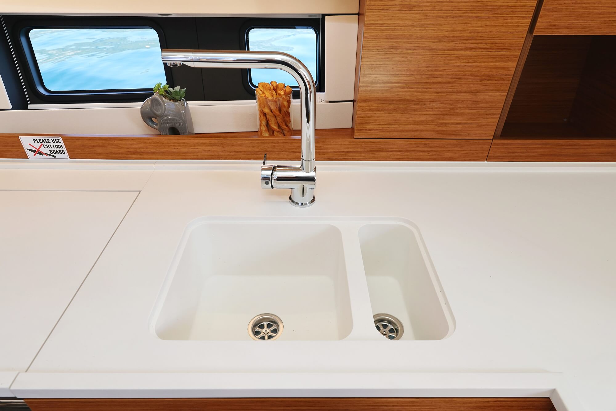 Hanse 510 - 4 + 1 cab. — photo 29