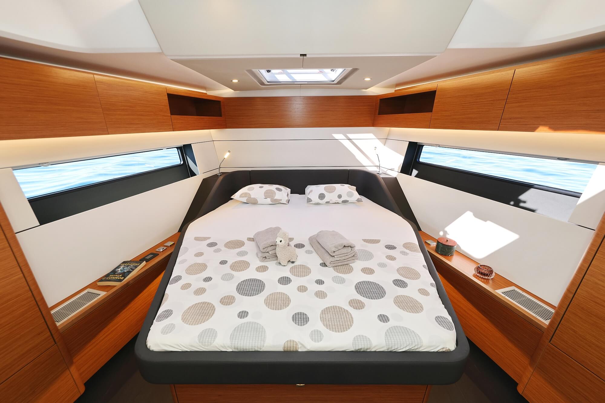 Hanse 510 - 4 + 1 cab. — photo 41