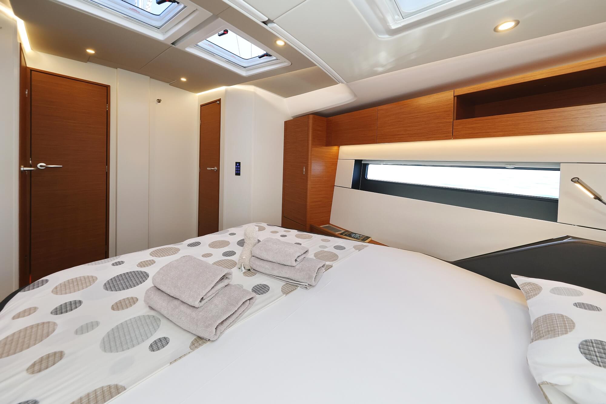 Hanse 510 - 4 + 1 cab. — photo 2