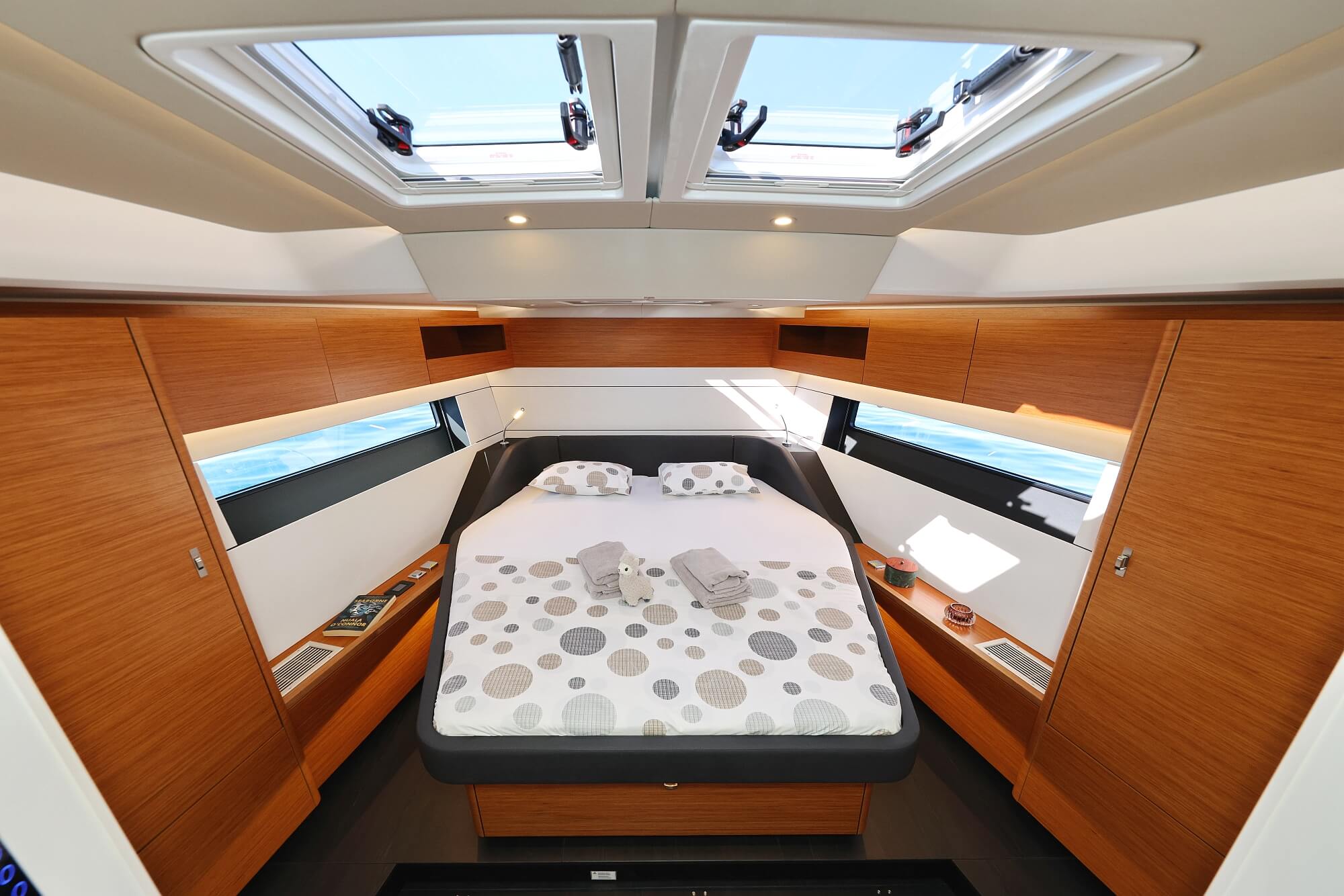 Hanse 510 - 4 + 1 cab. — photo 3