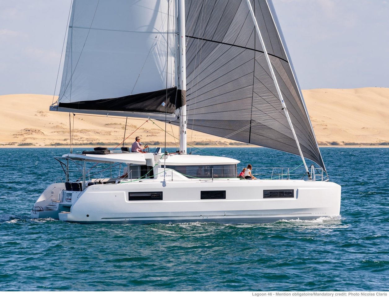 Lagoon 46 - 4 + 1 cab. — photo 1