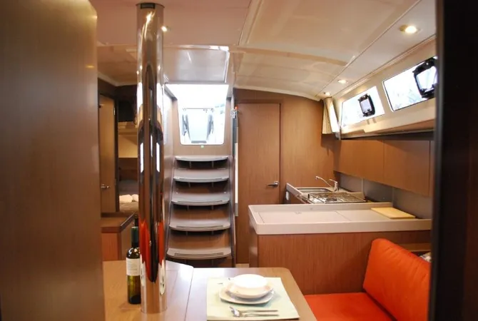 Oceanis 41.1 — photo 9