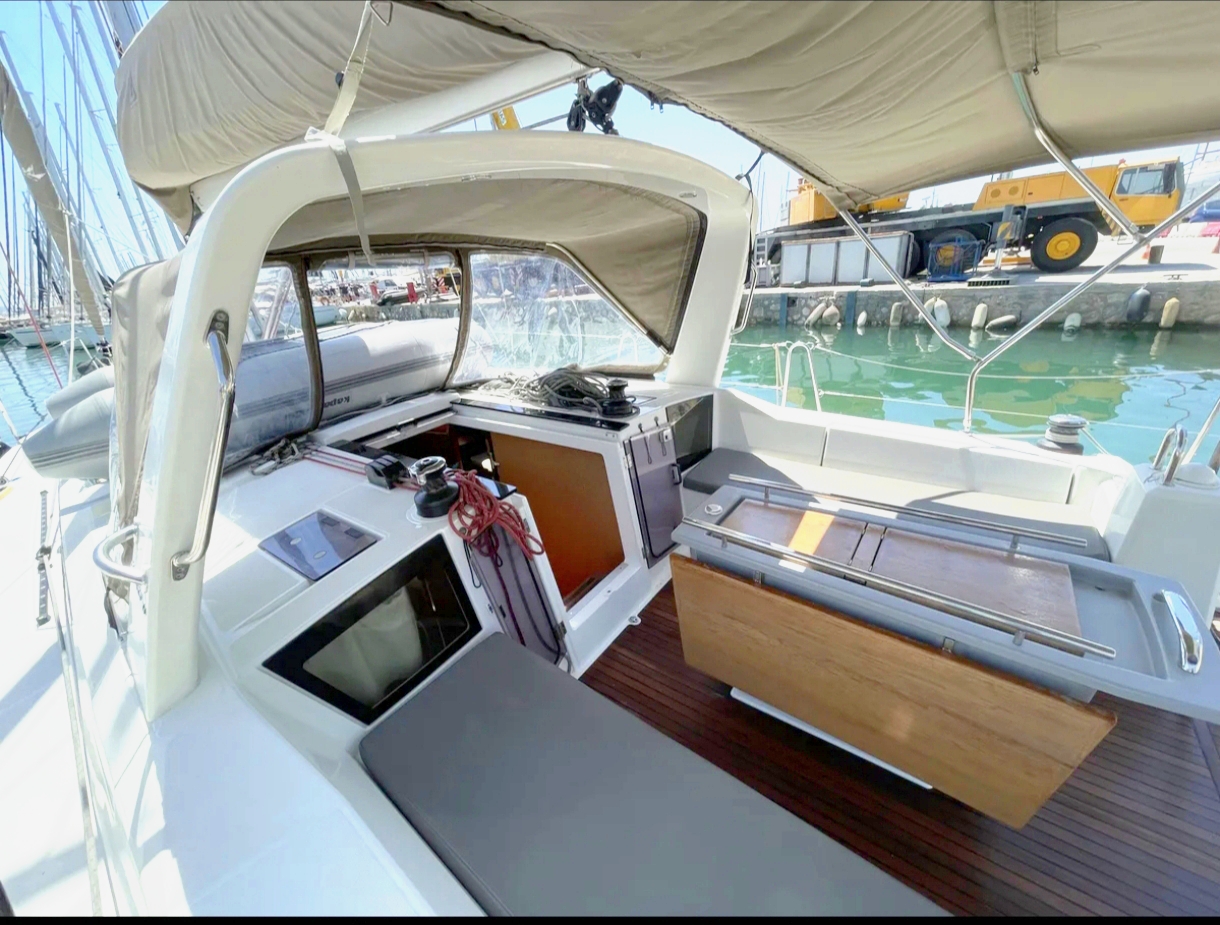 Oceanis 41.1 — photo 8