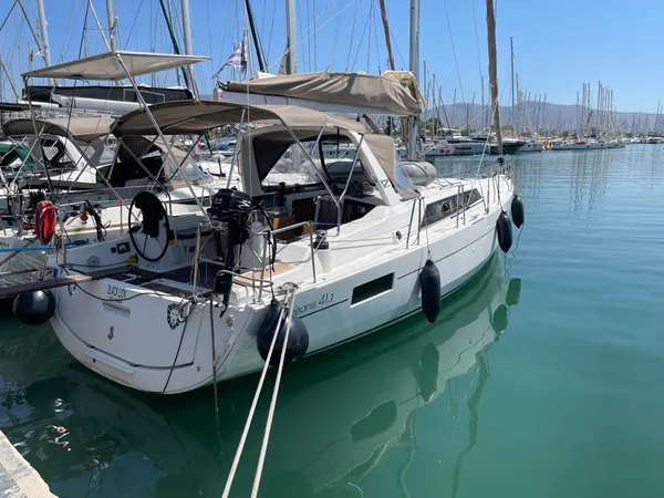 Oceanis 41.1 — photo 11
