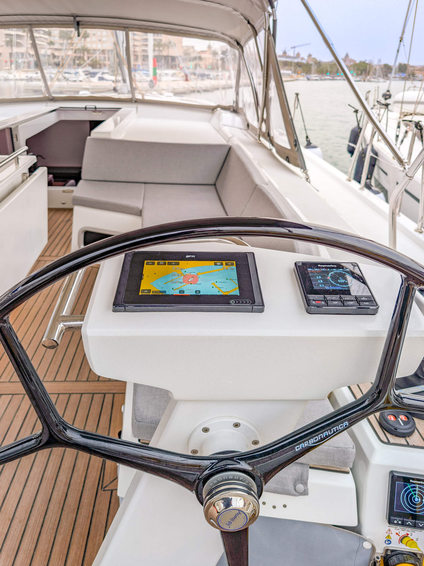 Oceanis 51.1 - 5 + 1 cab. — photo 4
