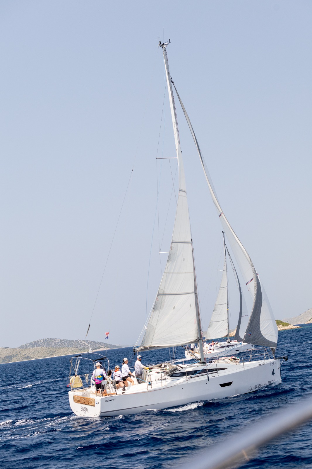 Elan E4 — photo 14