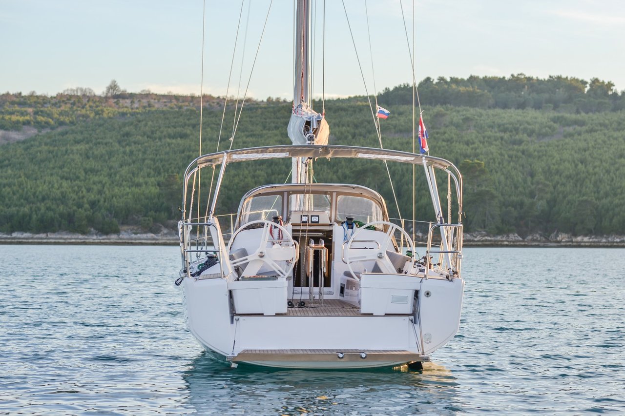 Elan E4 — photo 10
