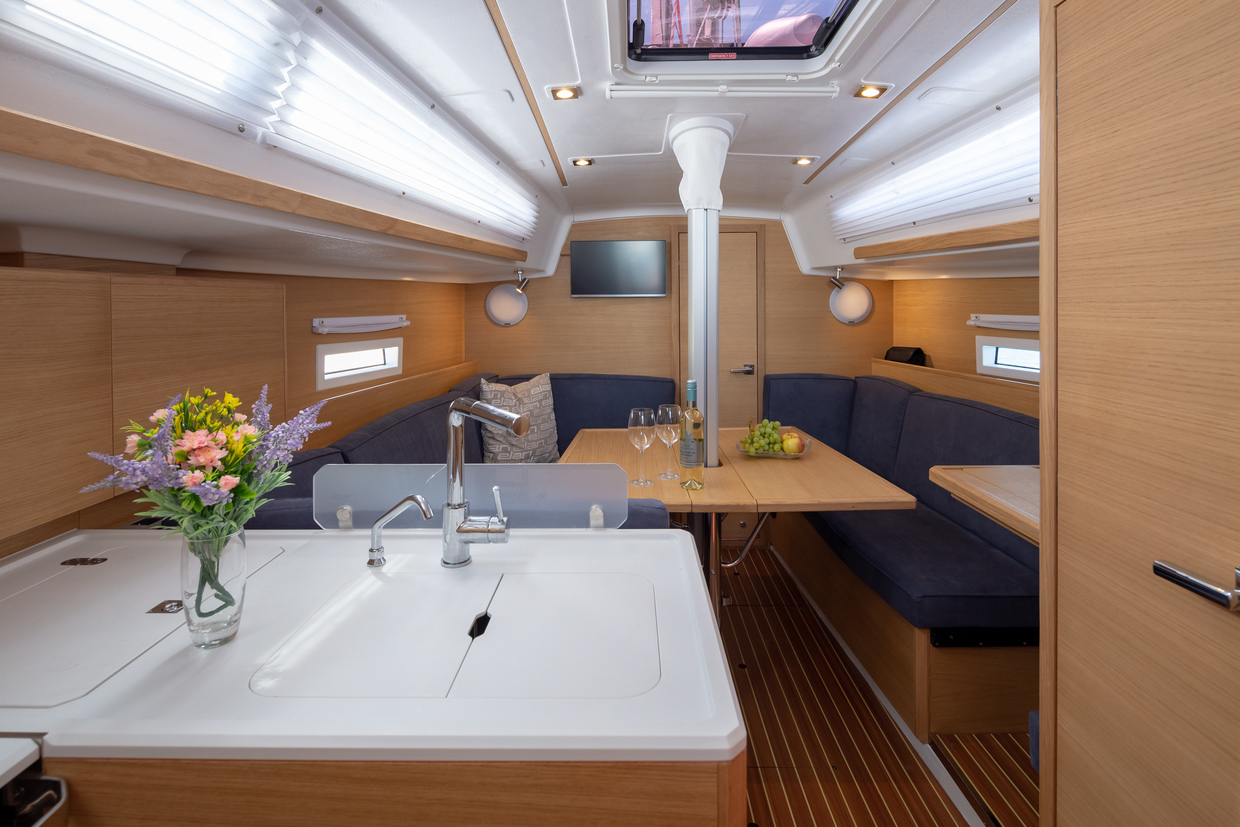 Elan E4 — photo 6