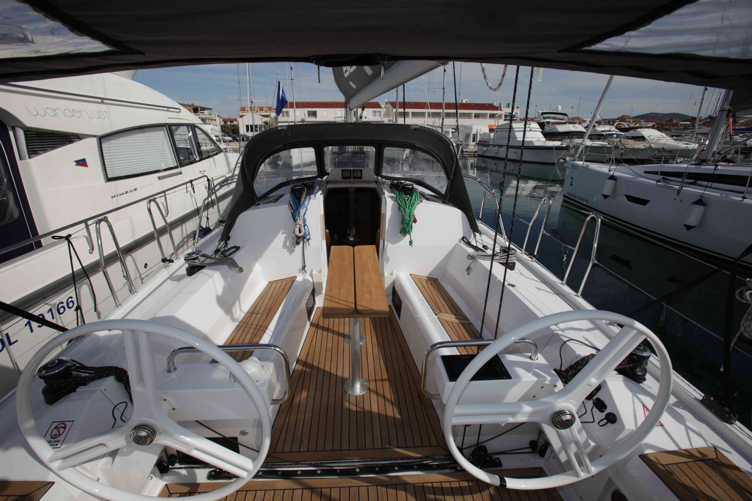 Elan E4 — photo 6