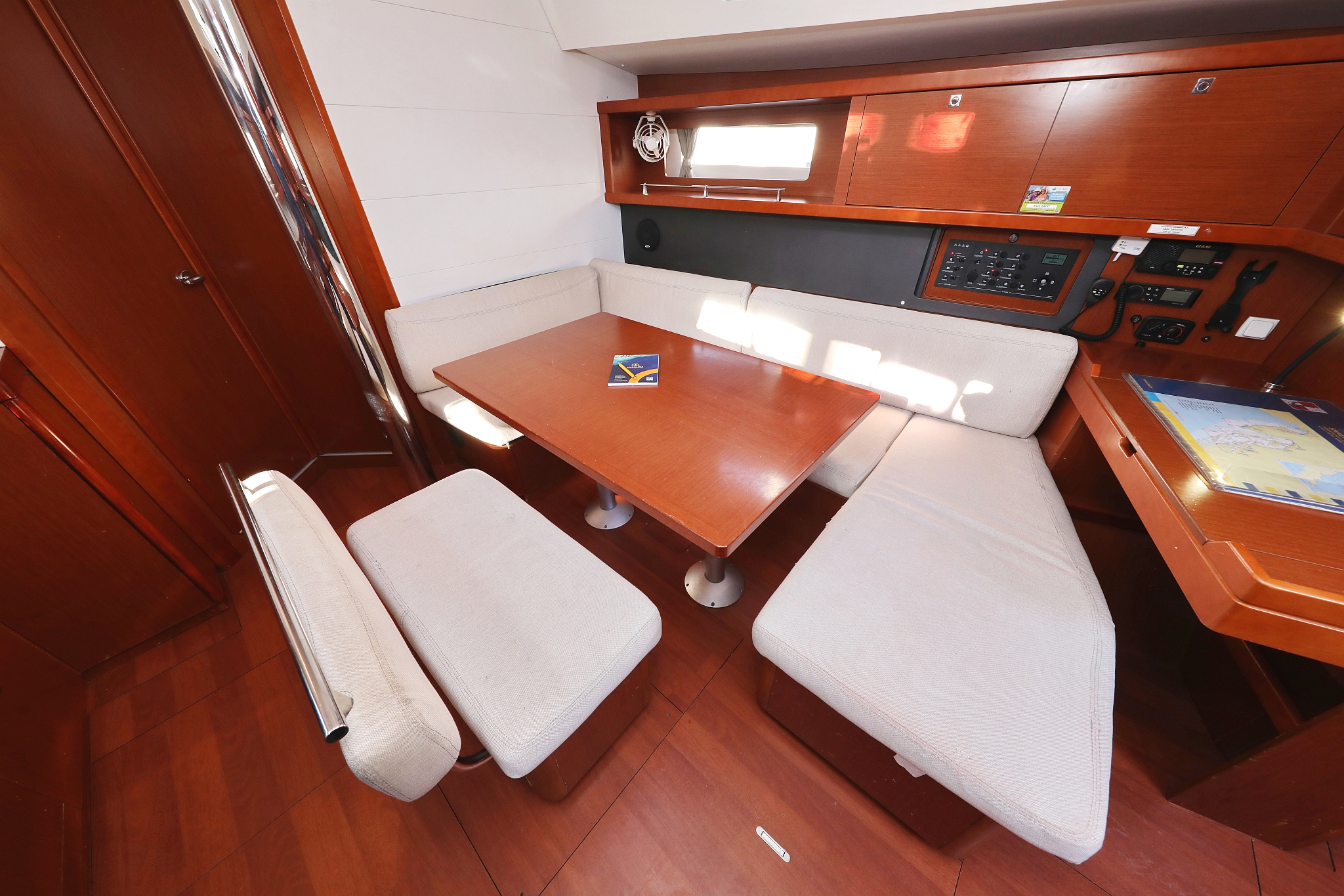 Oceanis 45 - 4 cab. — photo 14