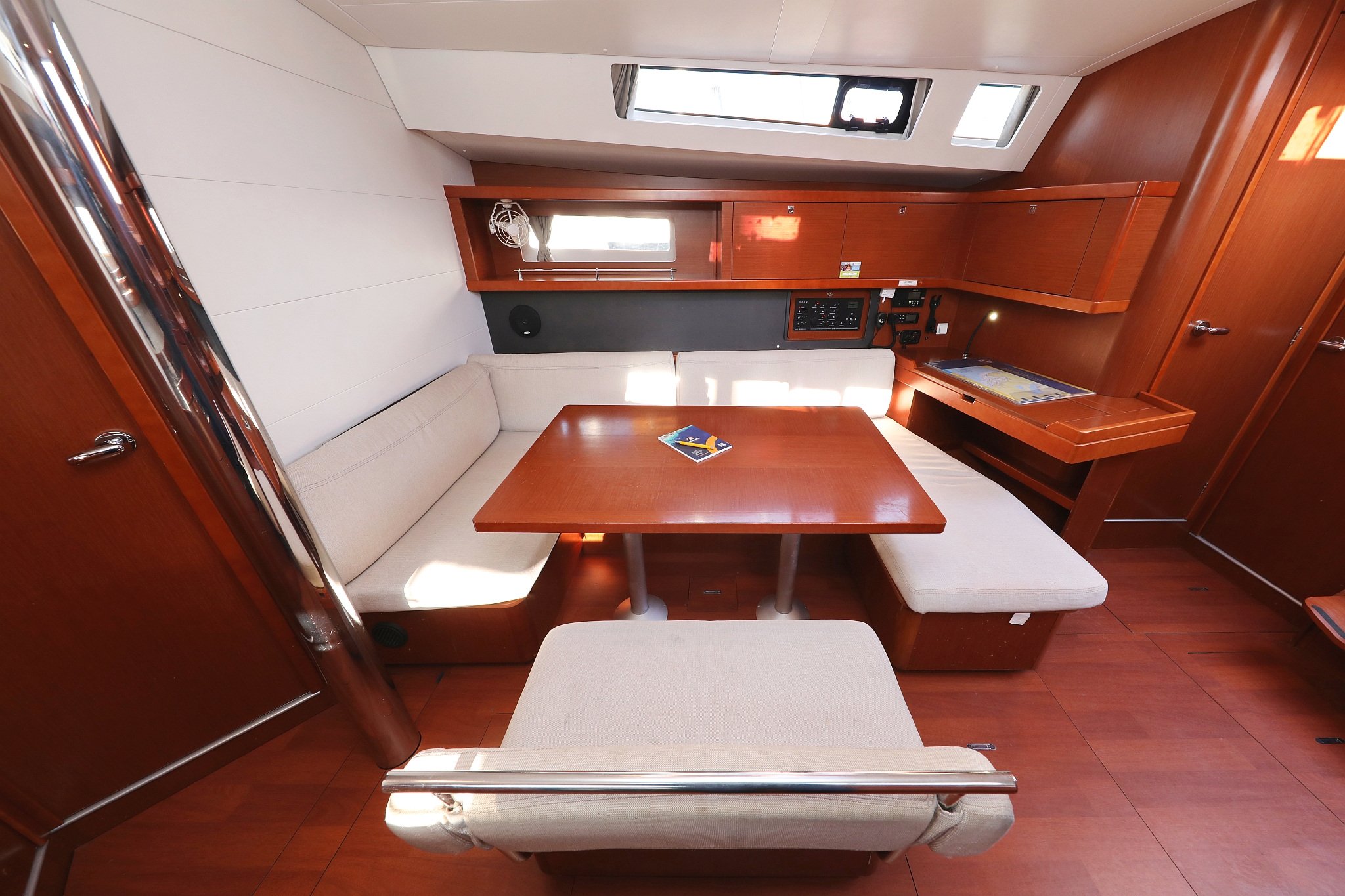 Oceanis 45 - 4 cab. — photo 15