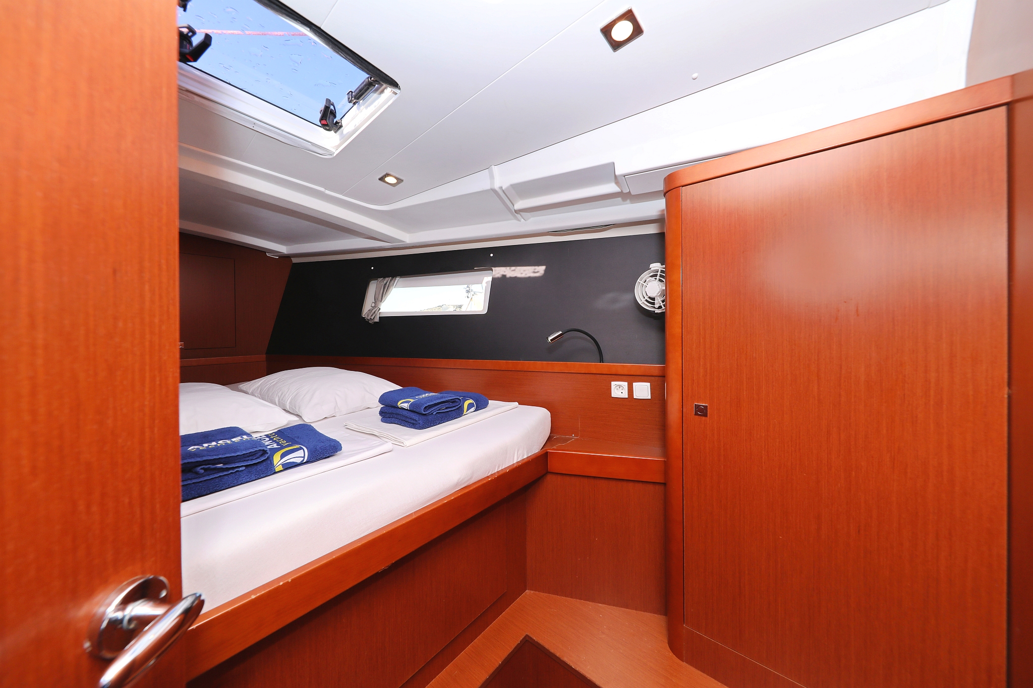 Oceanis 45 - 4 cab. — photo 27