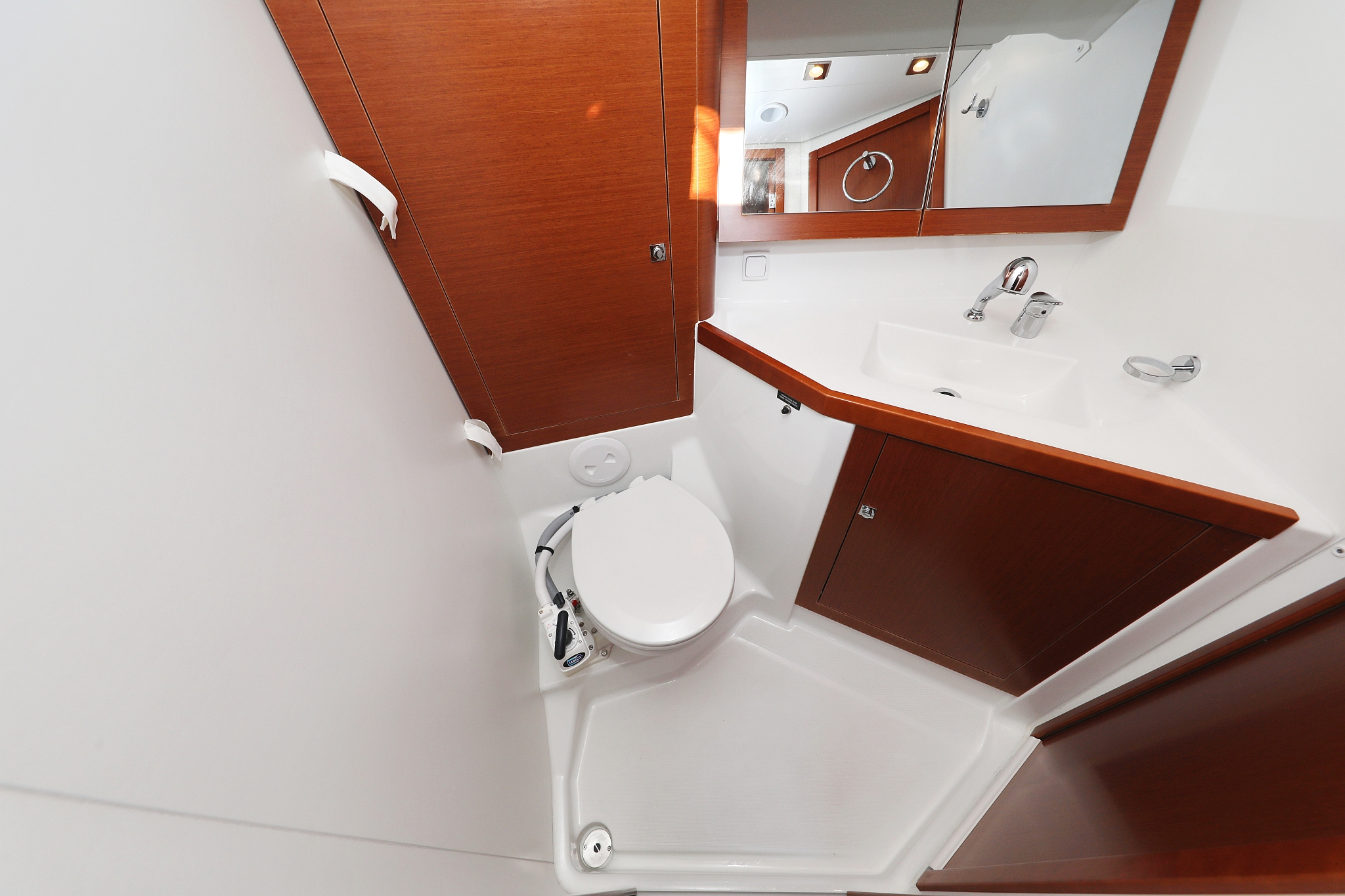 Oceanis 45 - 4 cab. — photo 37