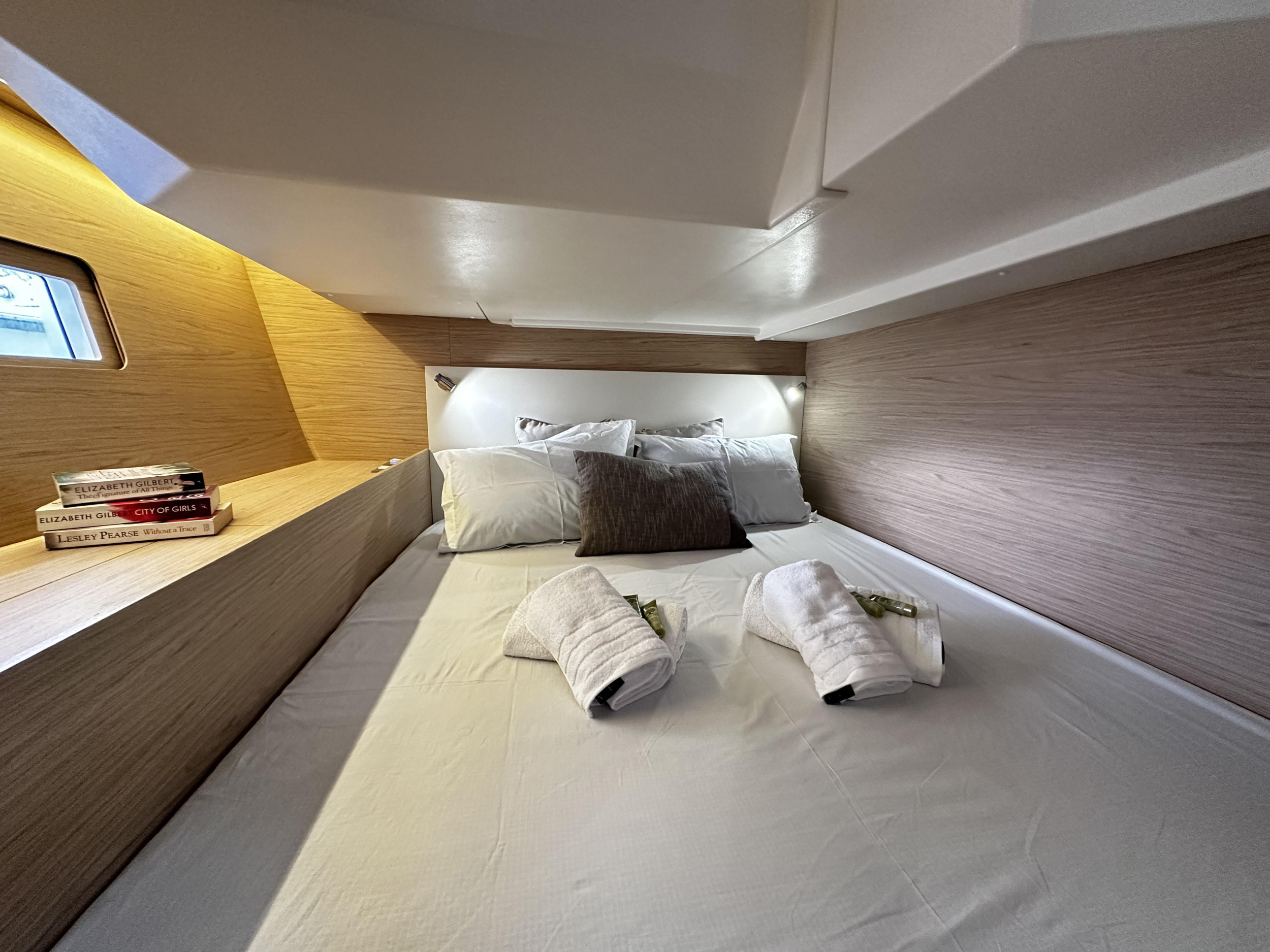 Oceanis 51.1 — photo 20
