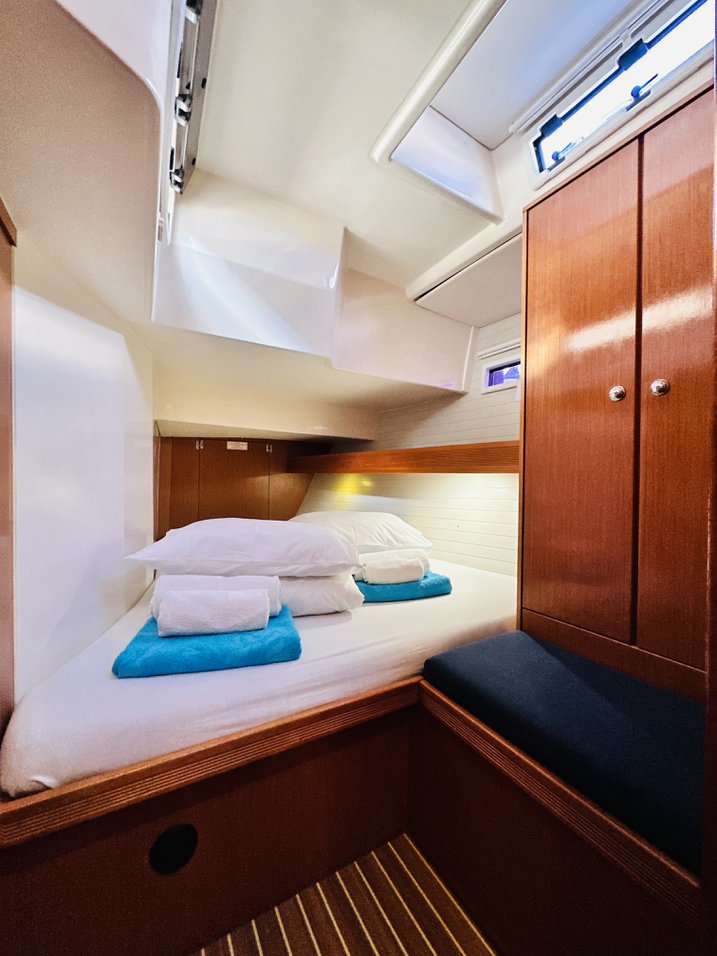Bavaria Cruiser 55 - 5 cab. — photo 14