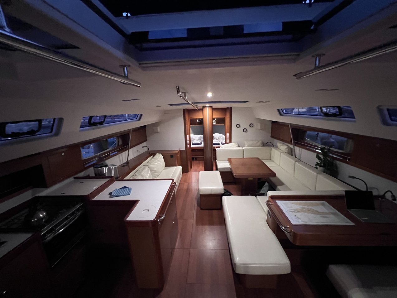 Oceanis 60 - 4 + 1 cab. — photo 10