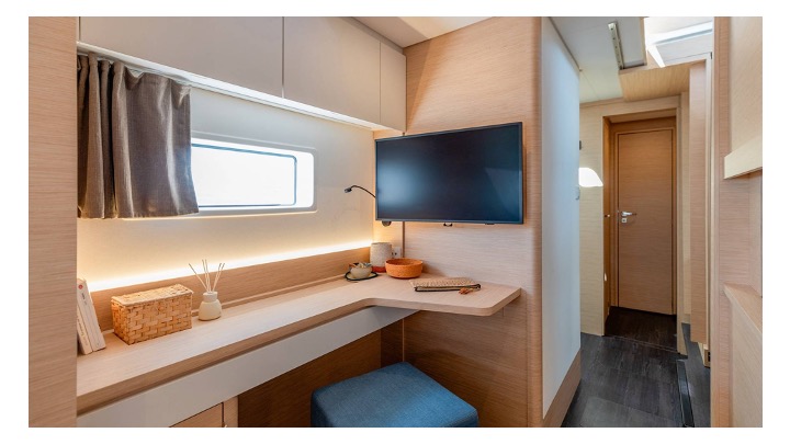 Fountaine Pajot FP 44 Maestro - 3 cab. — photo 16