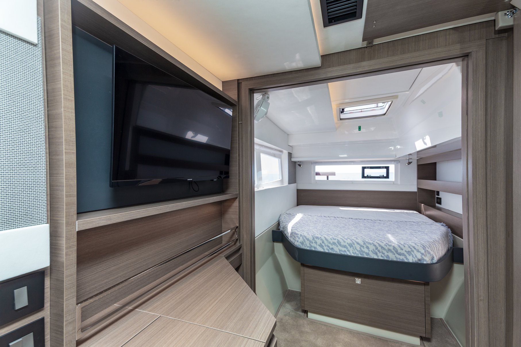 Leopard 42 - 3 cab. — photo 19