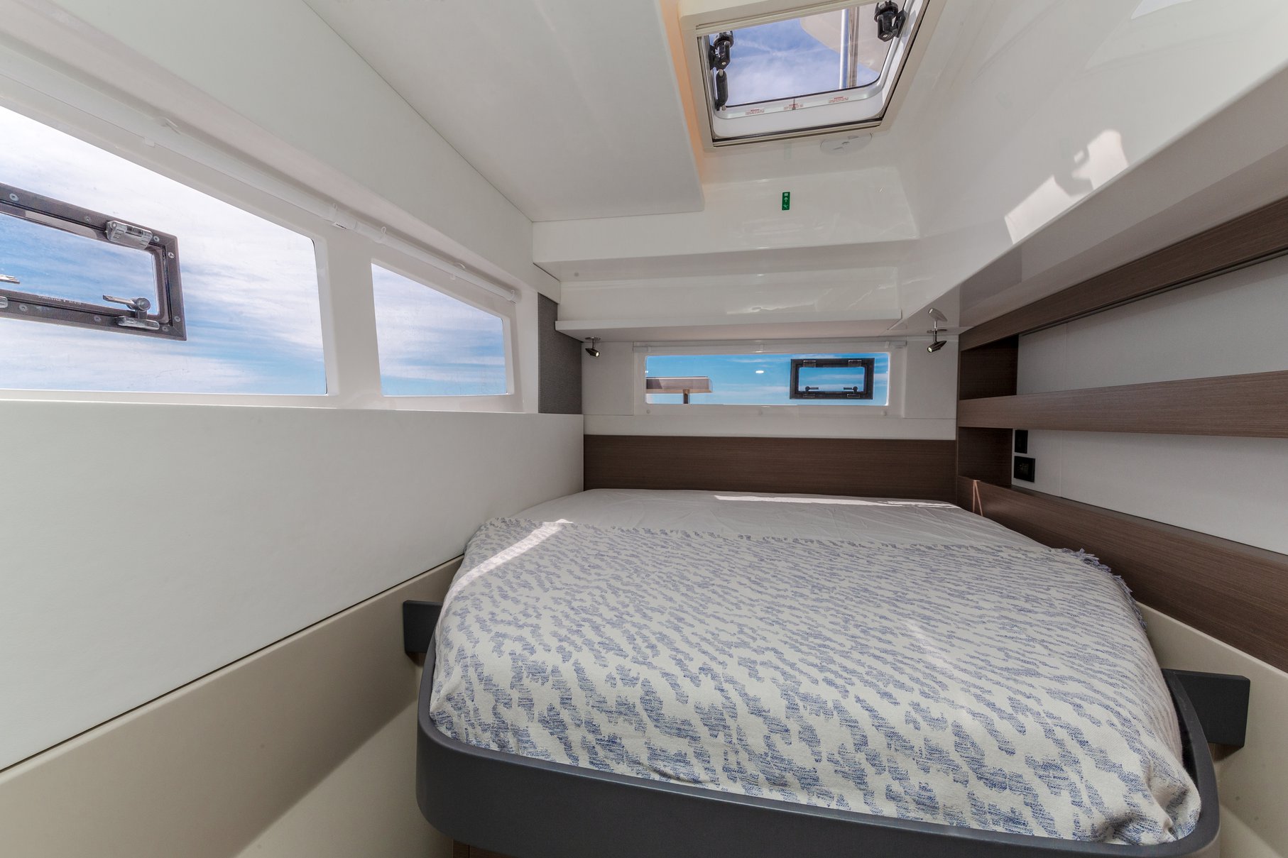 Leopard 42 - 3 cab. — photo 20