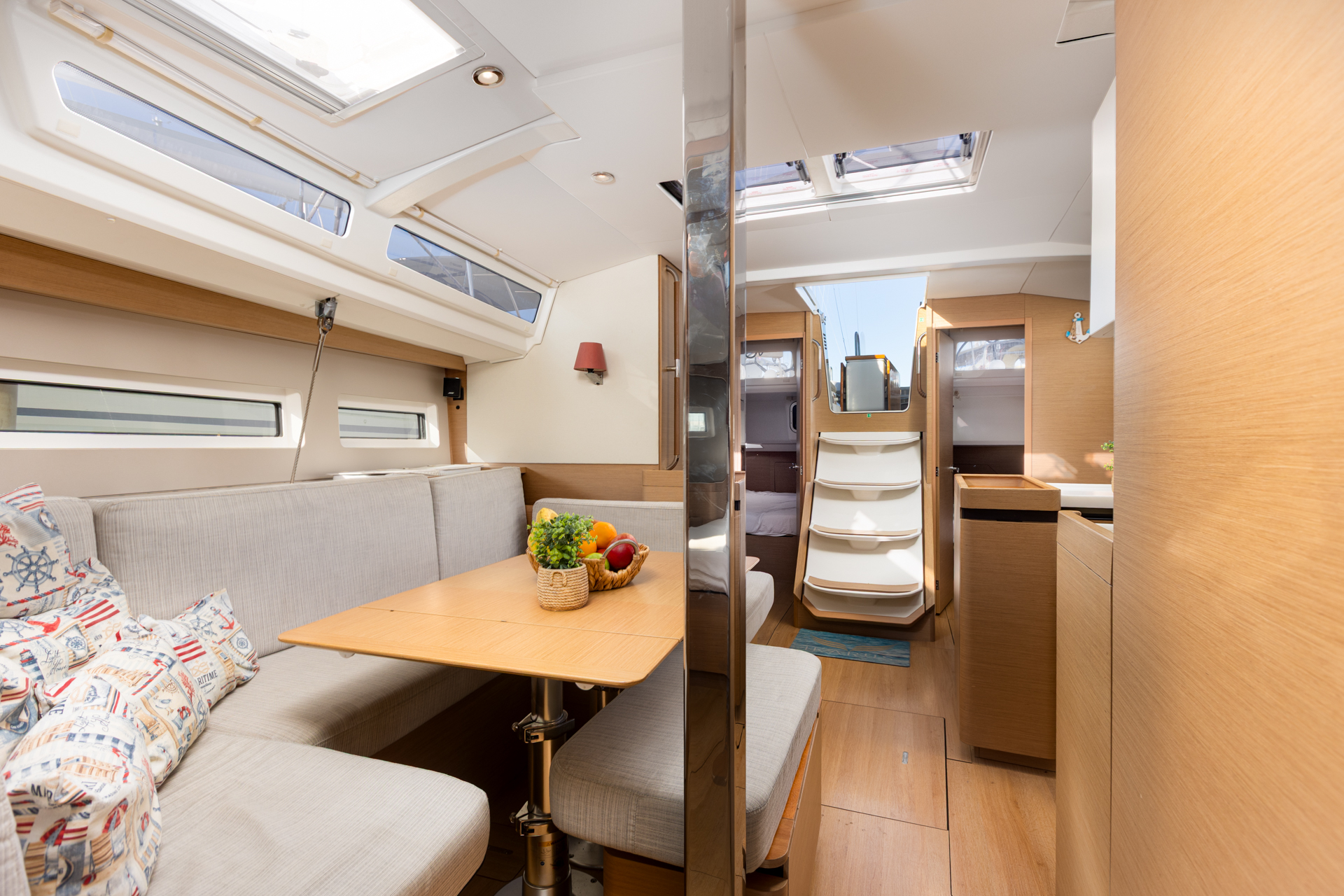 Sun Odyssey 440 - 3 cab. — photo 10